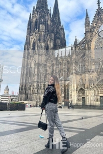 Lucy, 21 let, Düsseldorf / Německo Eskorty - 5