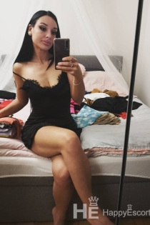 Rebeca, 24 år, Bukarest / Rumænien Escorts - 2