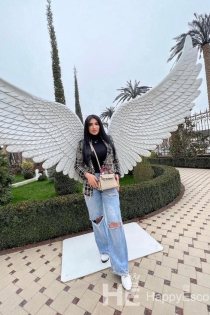 Nicola, 23 rokov, Doha / Katarský sprievod – 1
